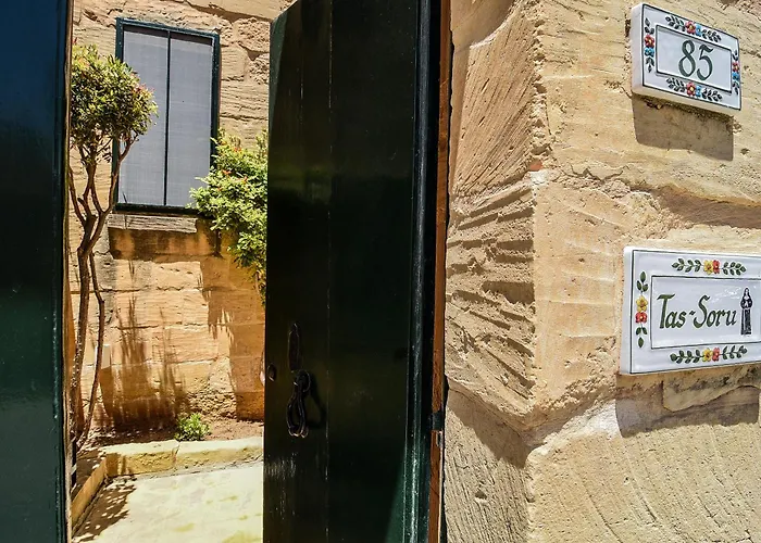Dar Tas-soru With Private Pool Ghasri (Gozo)