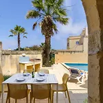 Dar Tas-soru With Private Pool بيت للعطل *