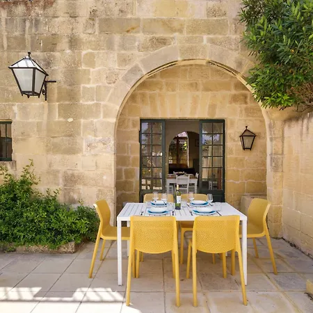 Dar Tas-soru With Private Pool Дом отдыха *